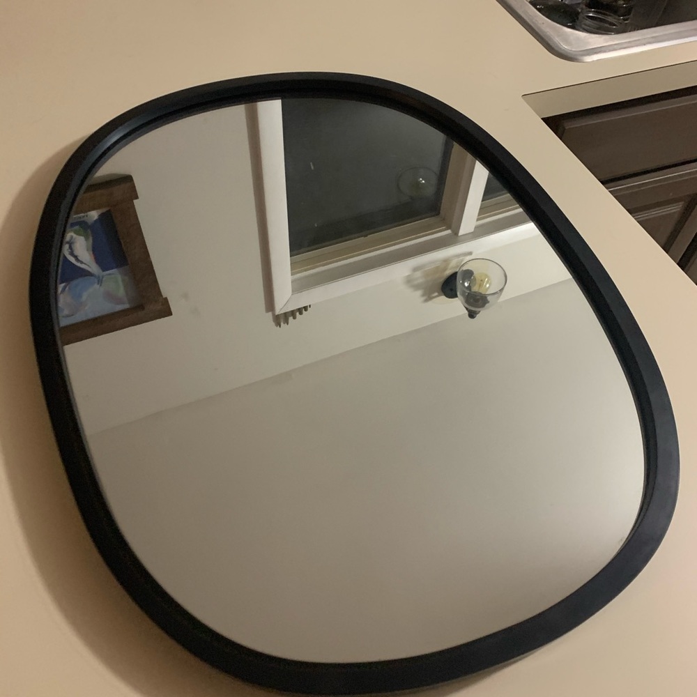 Black Oval Mirror